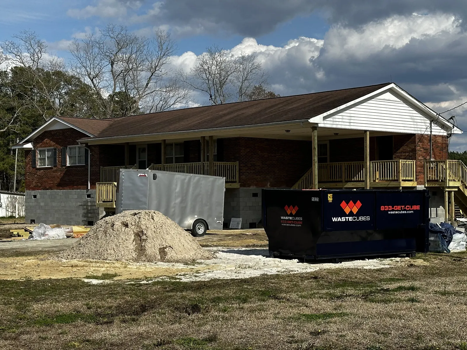 Commercial dumpster rental for contractors in Eastern NC